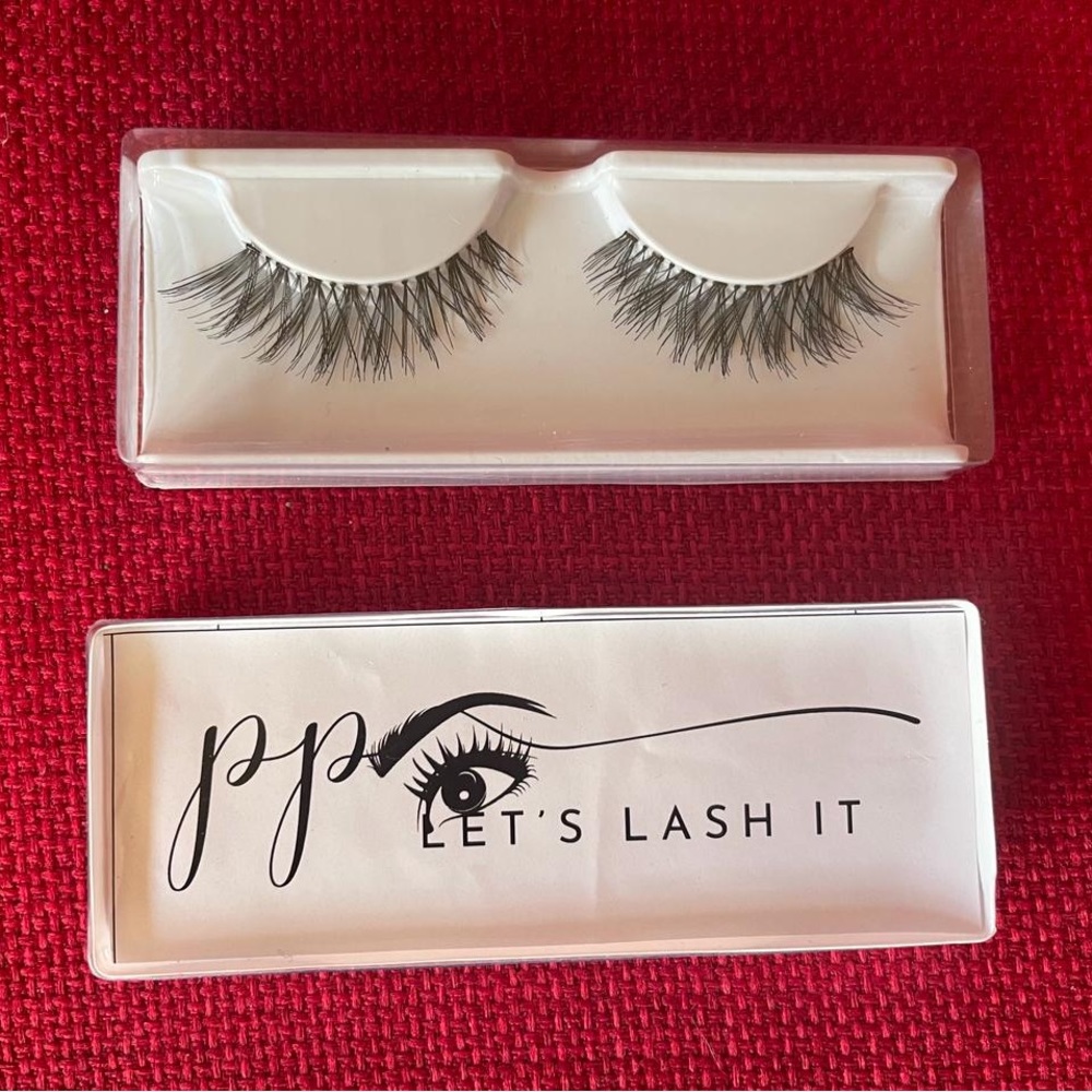 Hand-made Lashes